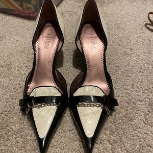 Guess pointed toe heels size 10